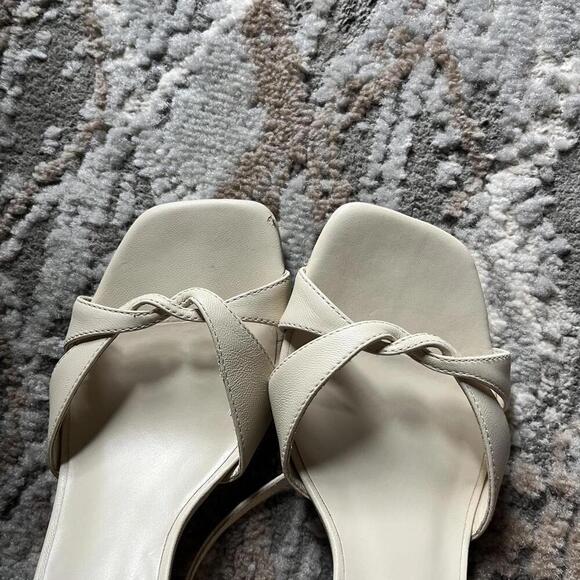 Reformation Margo Wedge Sandal - Picture 5 of 6